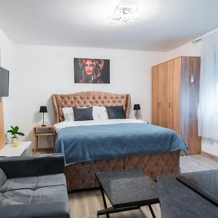 Apartment J&s *